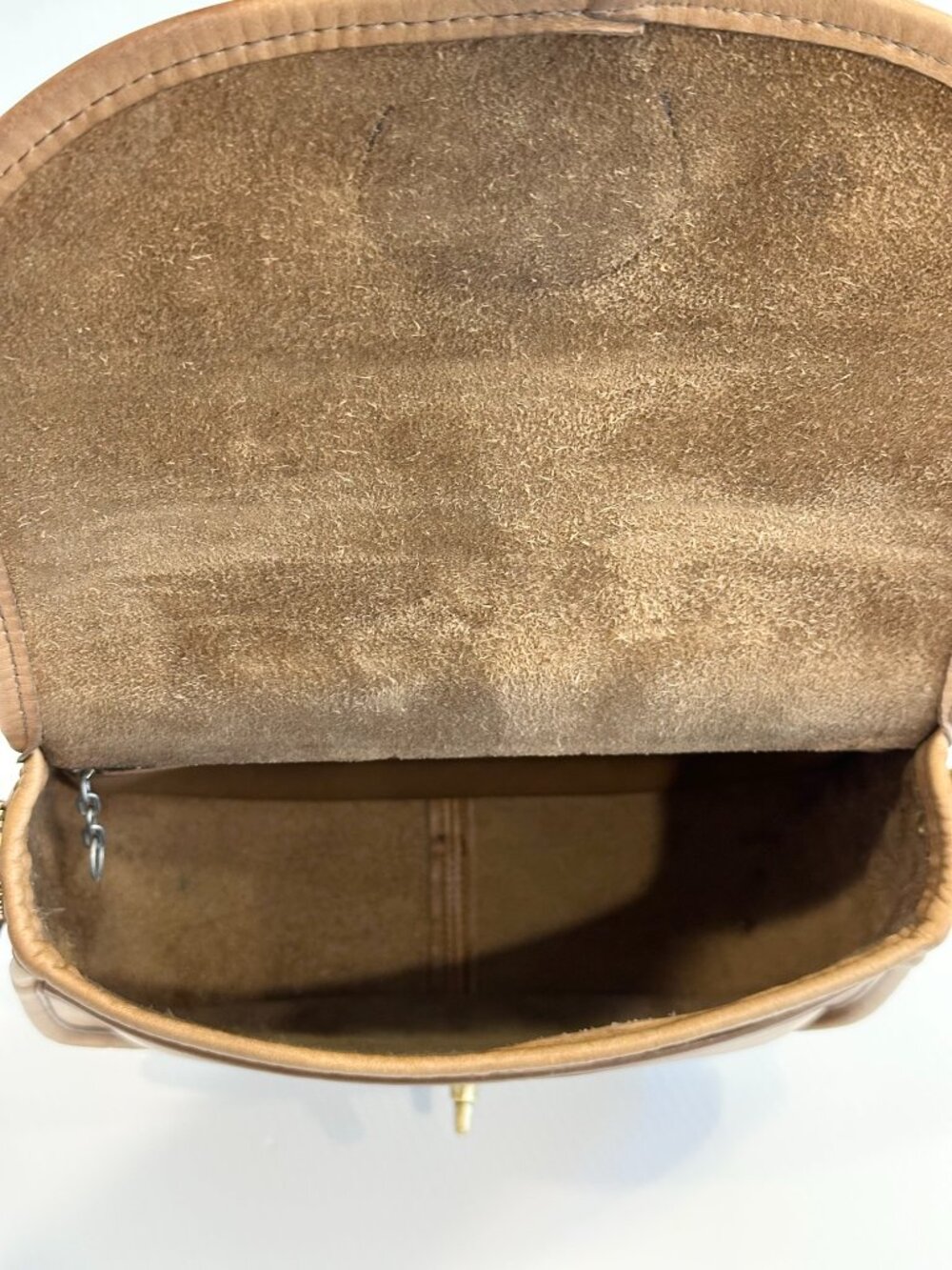 COACH Saddlery Bag (style #9535) – Putty - New York - Vintage late 80s - Picture 12 of 16